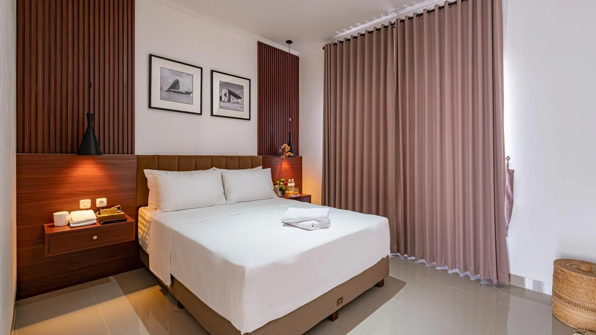 Willa Taman Seminyak Suites