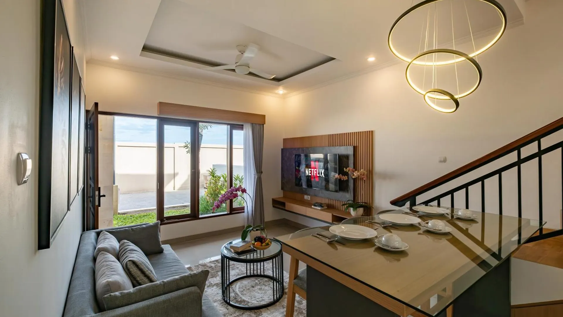 Willa Taman Seminyak Suites