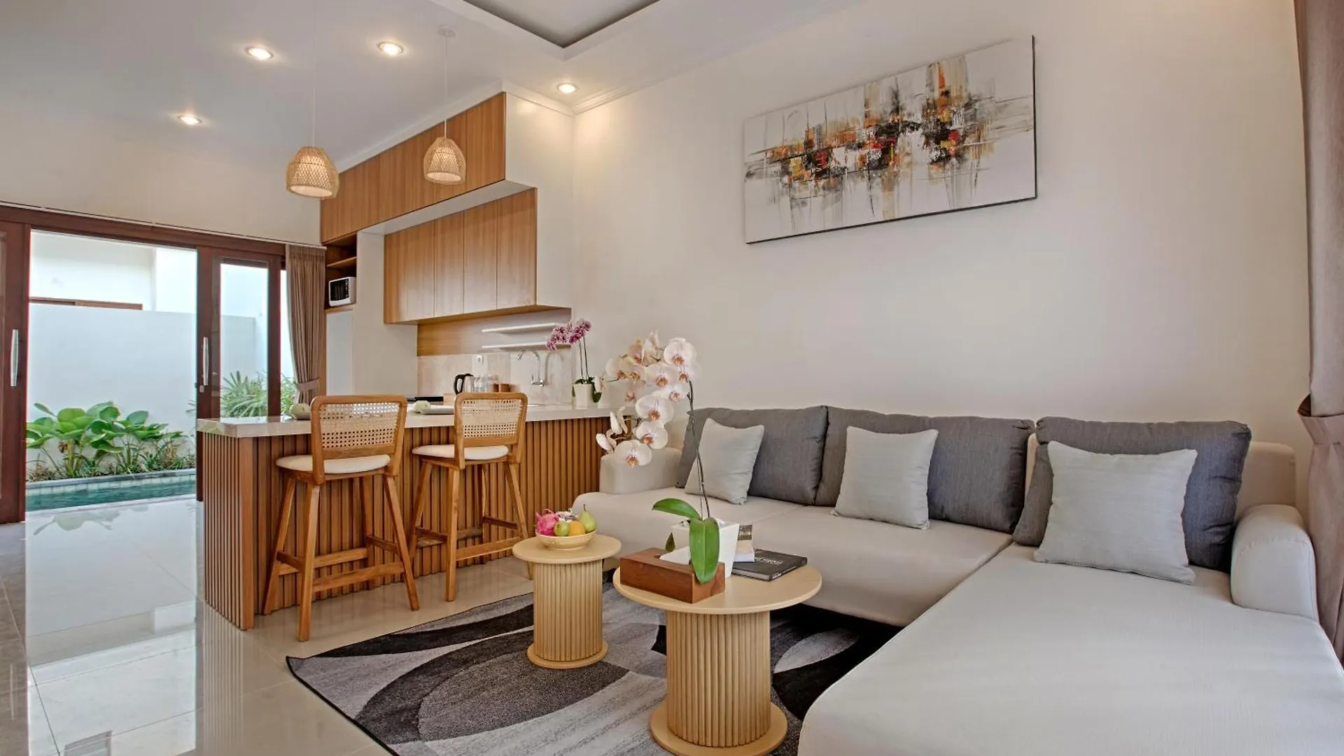 Taman Seminyak Suites Willa