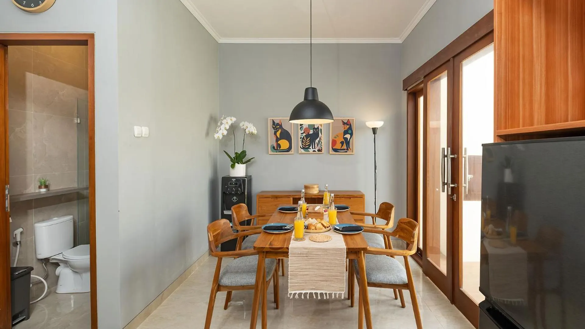 Willa Taman Seminyak Suites
